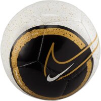 NIKE Phantom Fußball